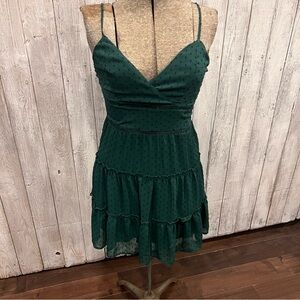 Trixxi Elegant Green Spaghetti Strap Dress
